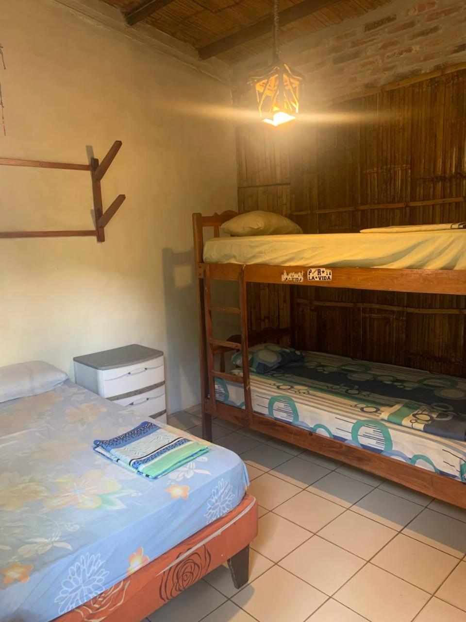Hostal Mamacucha Montanita Bagian luar foto